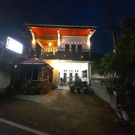 The Sanduk Homestay รานเตเปา ภายนอก รูปภาพ