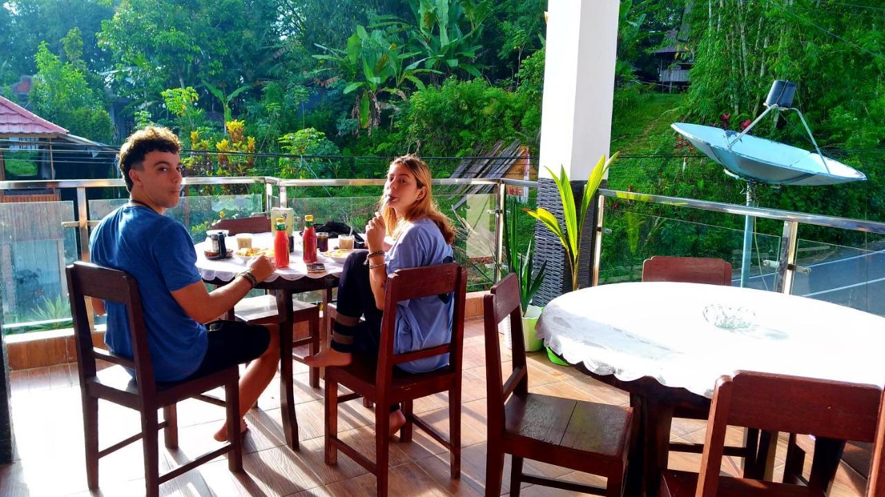 The Sanduk Homestay รานเตเปา ภายนอก รูปภาพ