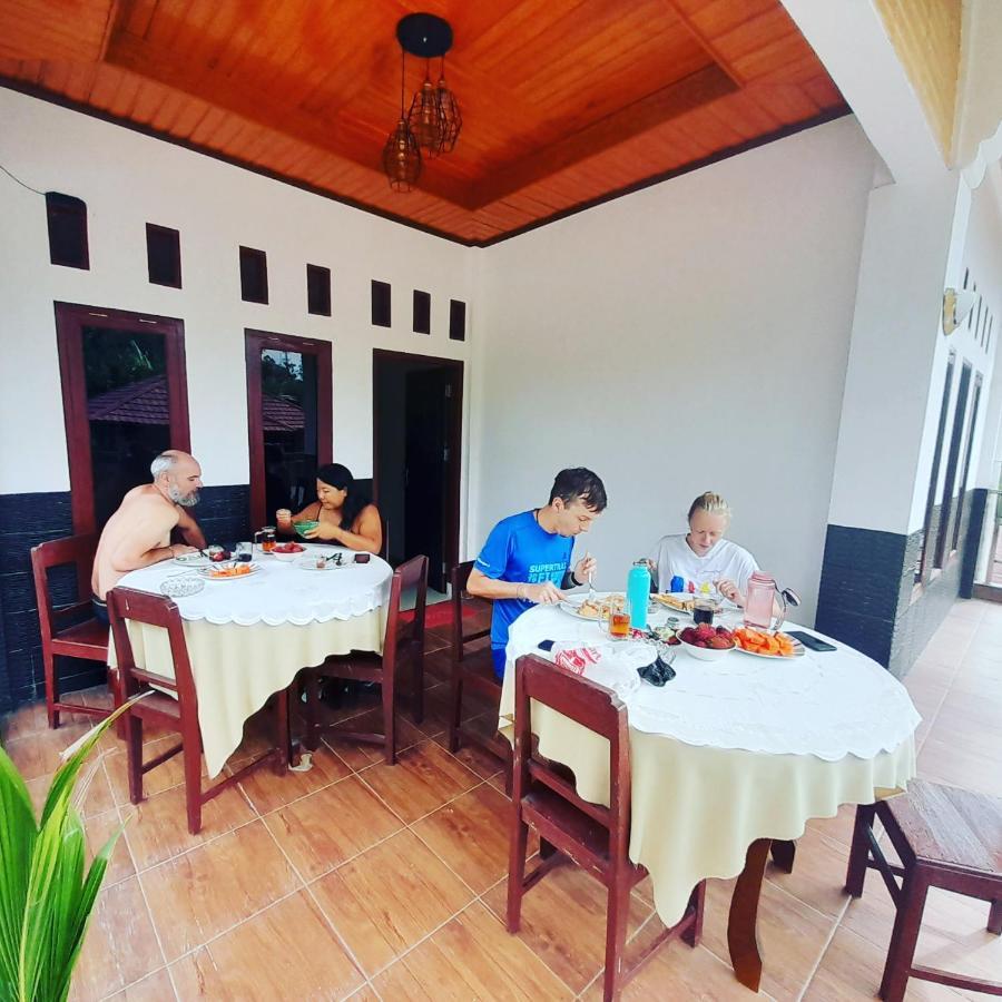 The Sanduk Homestay รานเตเปา ภายนอก รูปภาพ