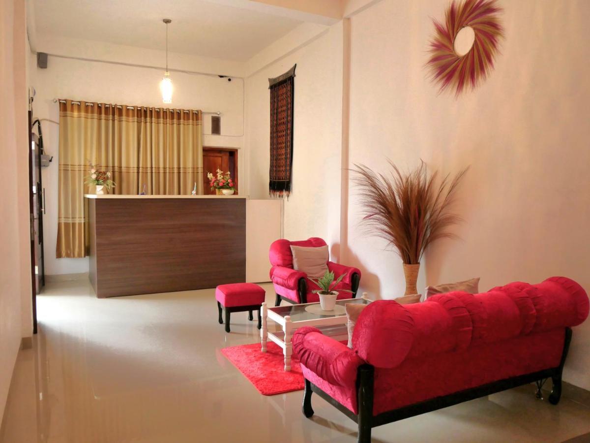 The Sanduk Homestay รานเตเปา ภายนอก รูปภาพ