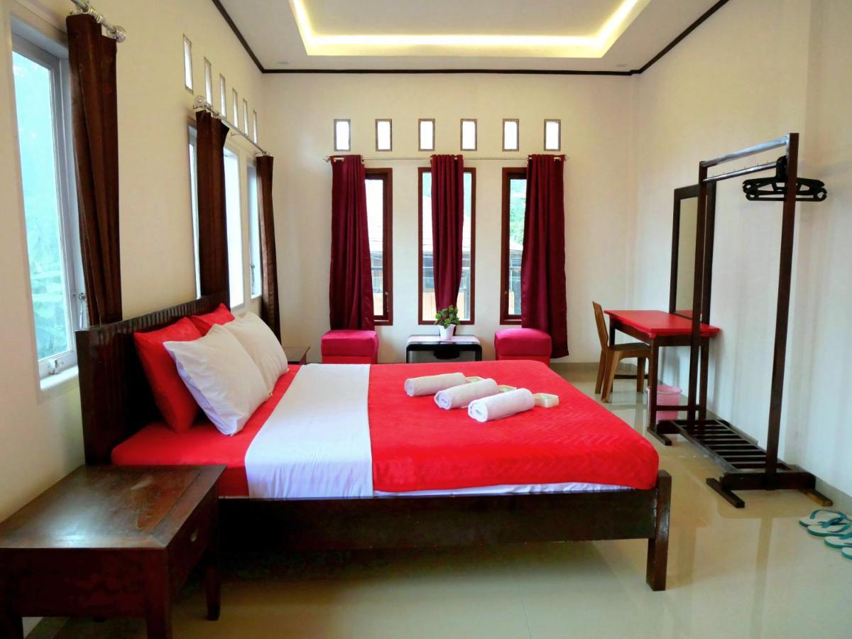 The Sanduk Homestay รานเตเปา ภายนอก รูปภาพ