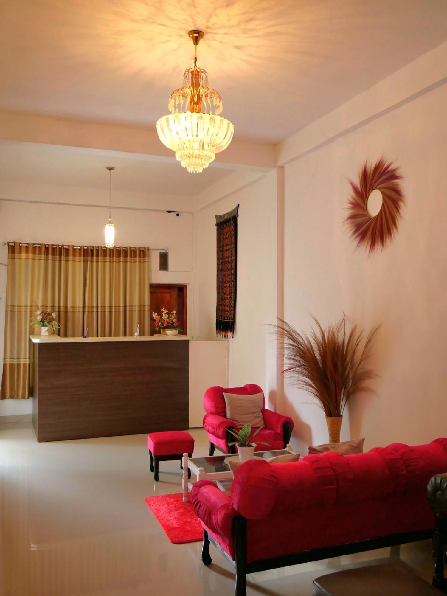 The Sanduk Homestay รานเตเปา ภายนอก รูปภาพ