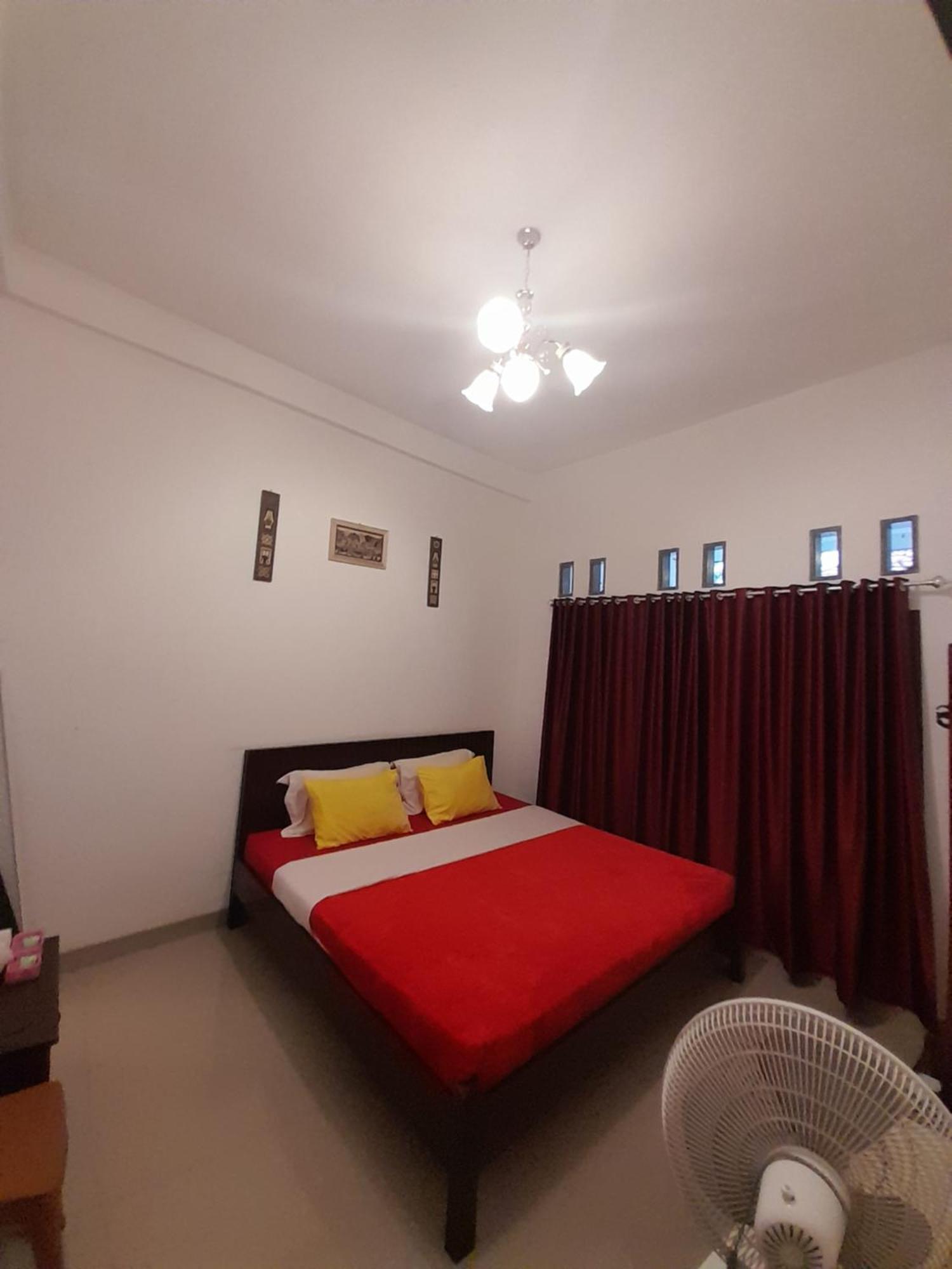The Sanduk Homestay รานเตเปา ภายนอก รูปภาพ